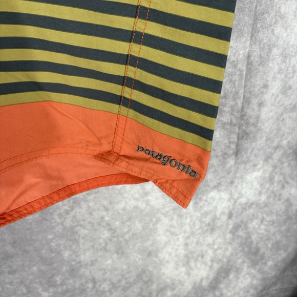 Patagonia‎ Shorts Mens 34 Striped Orange Board Summer Swim Trunks - Picture 2 of 5